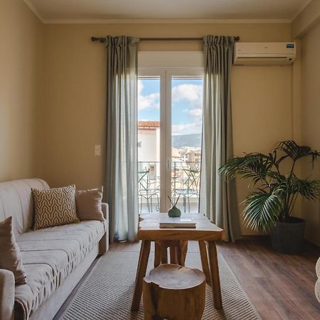 Living Stone Aparthotel Atene Esterno foto