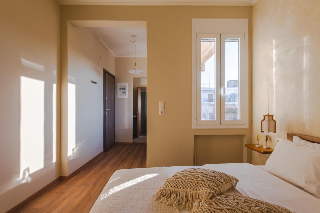 Living Stone Aparthotel Atene Esterno foto